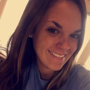 Meet your Posher, Michaela